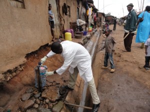 KEMRI Water testing in Kibera